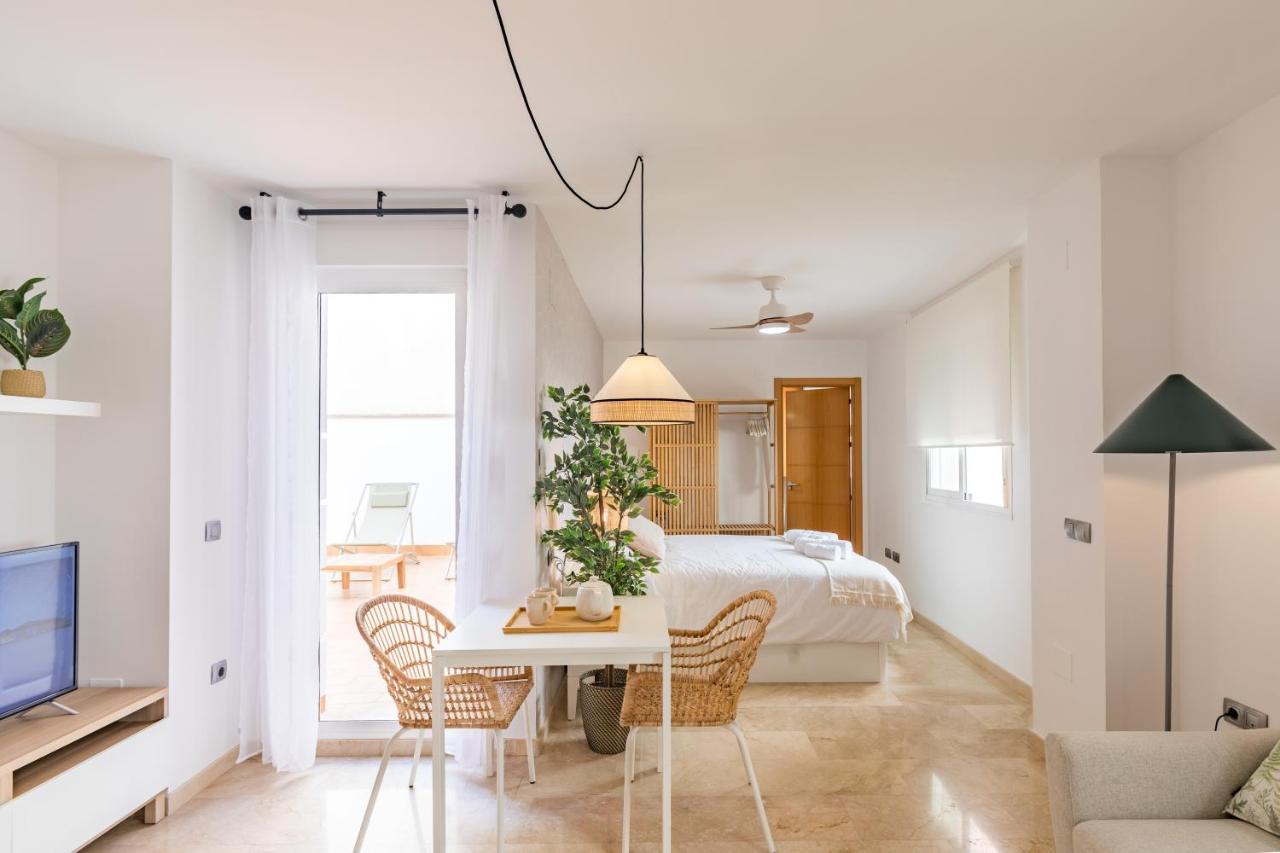 Teatro Suites Malaga City Flat Экстерьер фото