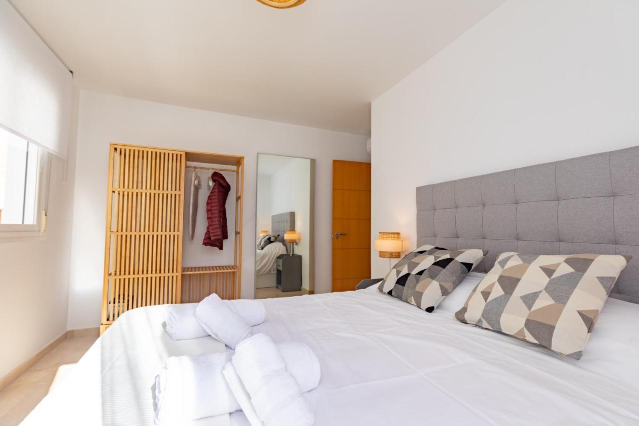 Teatro Suites Malaga City Flat Экстерьер фото