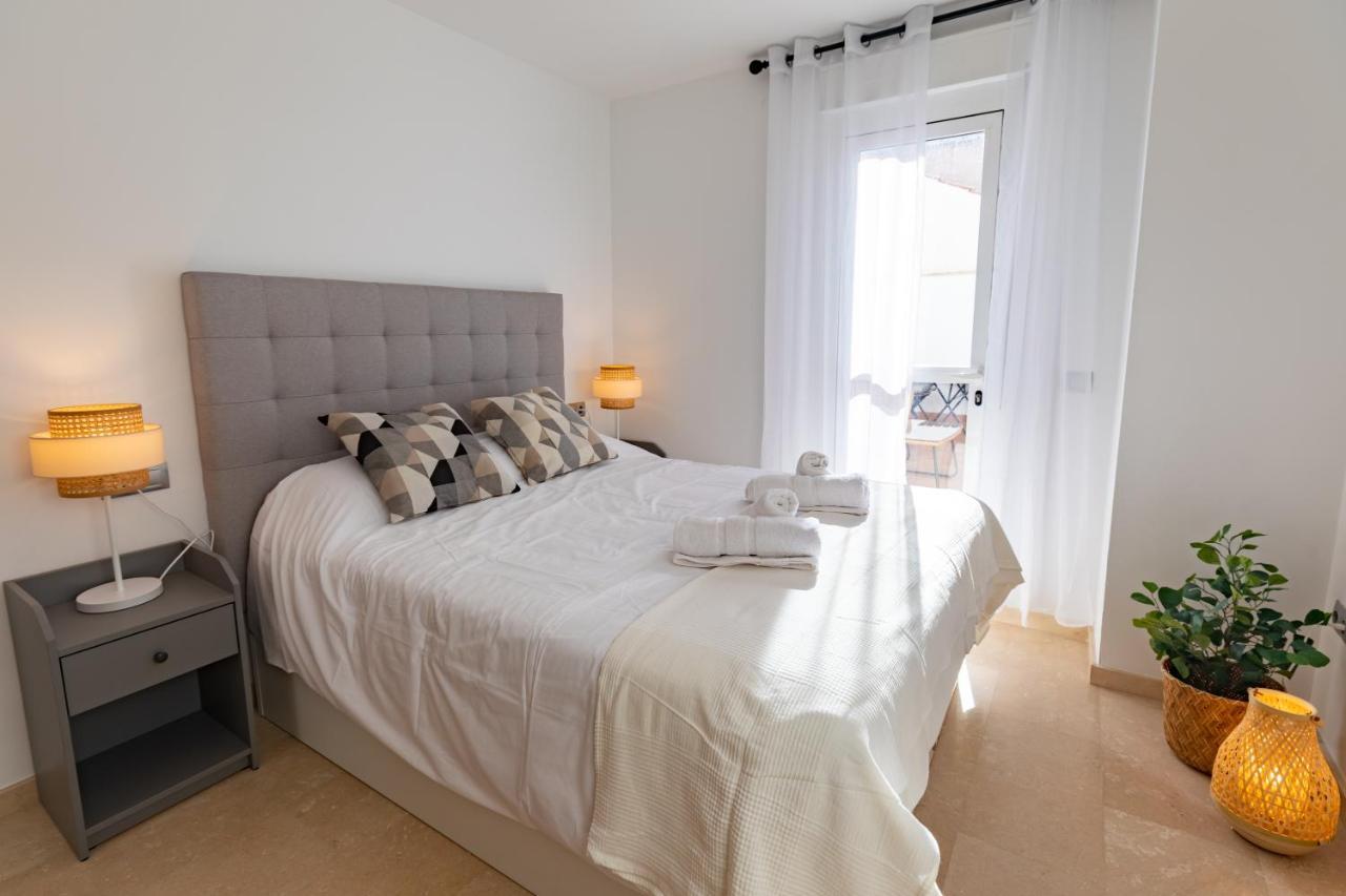 Teatro Suites Malaga City Flat Экстерьер фото