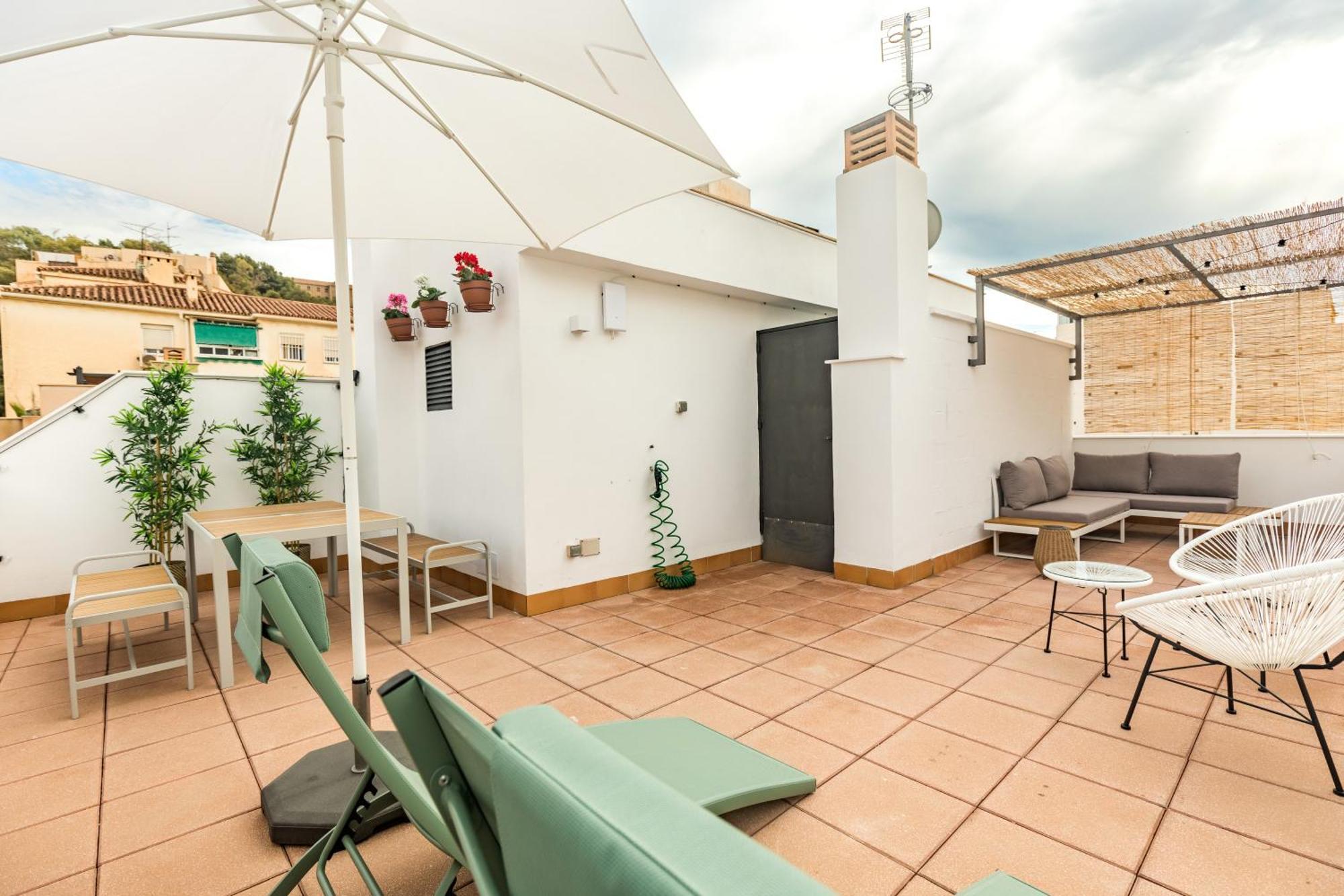 Teatro Suites Malaga City Flat Экстерьер фото