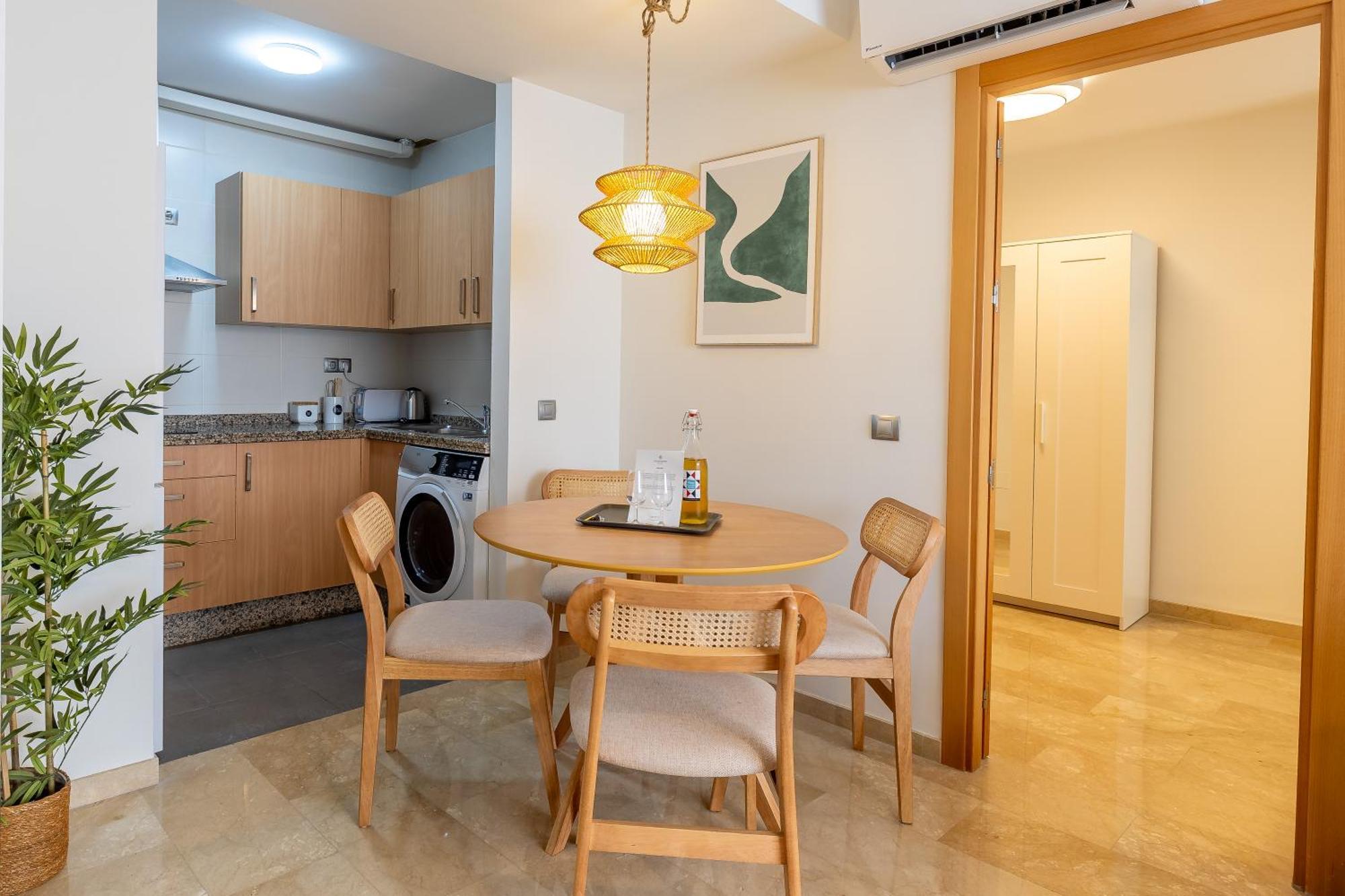 Teatro Suites Malaga City Flat Экстерьер фото
